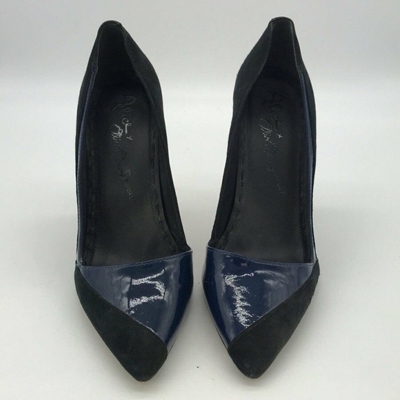 Alice + Olivia Shoes - Alice + Olivia Navy Blue Patent Heel Size 9